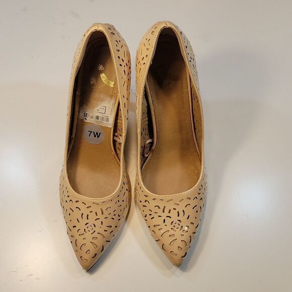 REPORT TRUFFLE POINTED TOE HIGH HEEL WOMEN"S SHOE - Picture 3 of 16